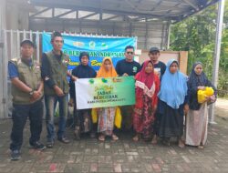 JB Indramayu Bersama Sahabat Daniel Gelar Jumat Berkah di Desa Sukawera