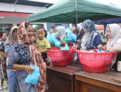 Bazar Murah dan UMKM Desa Longok Diserbu Warga Jelang Berbuka Puasa