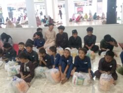 Remaja Masjid Dermayu Santuni 52 Anak Yatim Jelang IdulFitri 1447 H