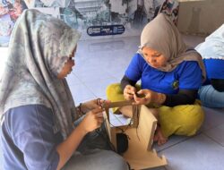 Warga Binaan Wanita Lapas Indramayu Ikuti Pelatihan Tas Rajut untuk Bekal Usaha