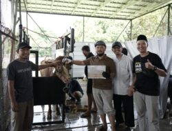 Pertamina EP Zona 7 Tebar Semangat Berbagi melalui Penyaluran Hewan Kurban di Wilayah Operasi