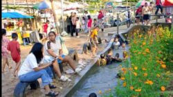 Warga Desa Kliwed Indramayu Sulap Irigasi Persawahan Jadi Wisata Air, Ramai Saat Libur Sekolah