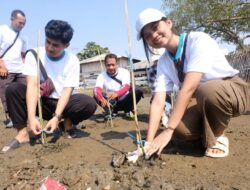 Pertamina Tanam 11 Ribu Mangrove di Pantai Eretan, Perkuat Ketahanan Pesisir Indramayu