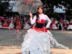 Fashion Show Busana Daur Ulang di Smpn 4 Sindang, Ciptakan Kreativitas Dan Kepedulian Lingkungan Di HUT RI KE-81